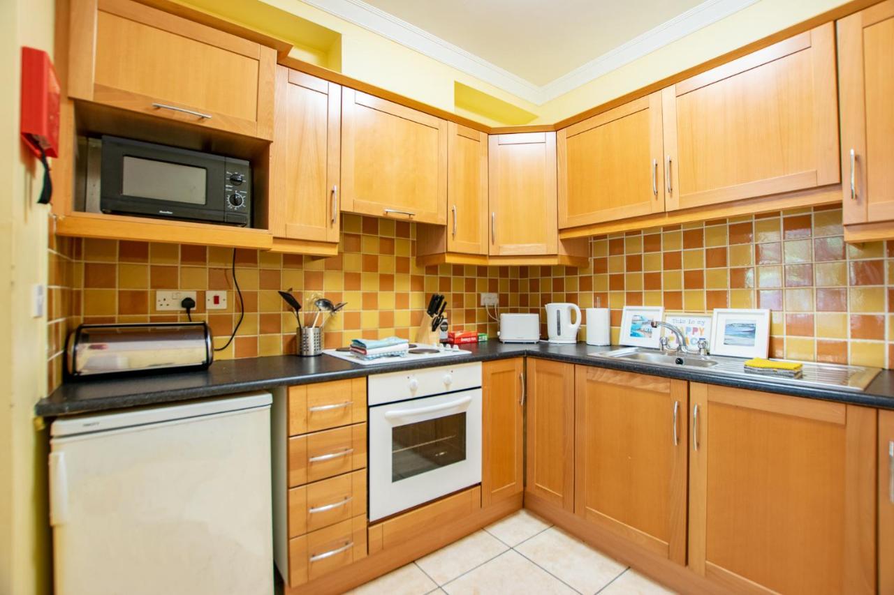126 - Gort Na Coiribe 4 Bedroom Duplex, By Shortstays Γκάλγουεϊ Εξωτερικό φωτογραφία